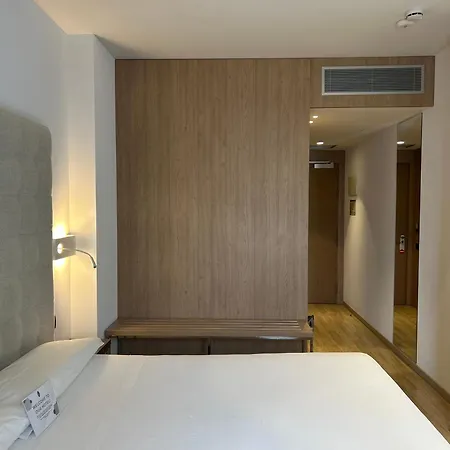 Chi Hotel