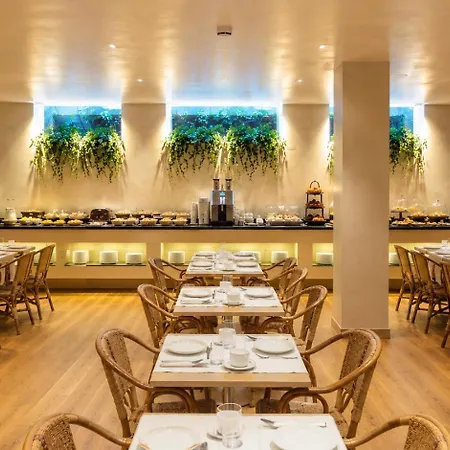 Chi מלון 3*